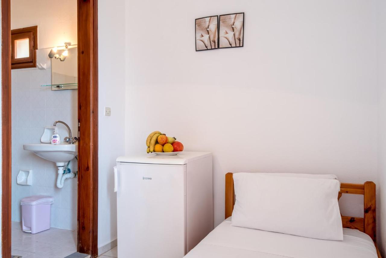 Apartament Antonis Studio Sfinárion Zewnętrze zdjęcie